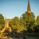Stay In The Heart Of Oslo